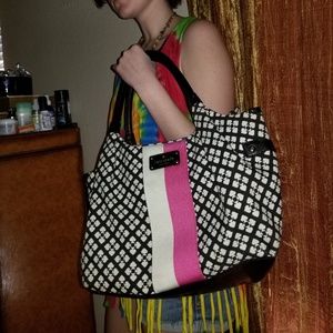 Lovely Kate Sade handle bag